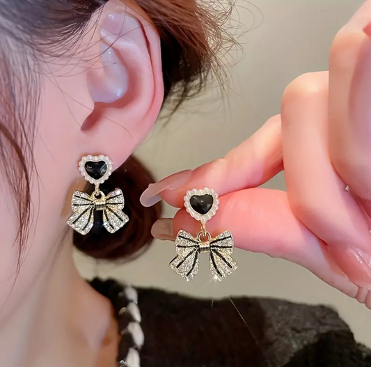 Black heart bow drop earrings
