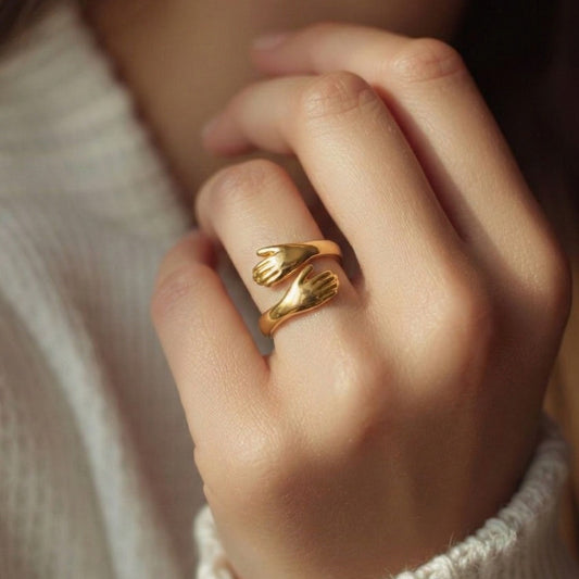 Trendy Hug Ring