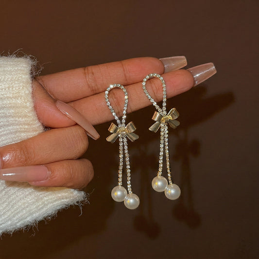 Stone-chain bowknot Pearl Earring